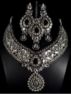 Silver Finished Set