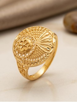 gold-plated-rings-UBJKGR1E