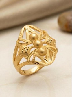 gold-plated-rings-UBJKGR3C