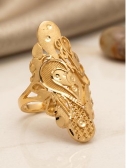 gold-plated-rings-UBJKGR6D